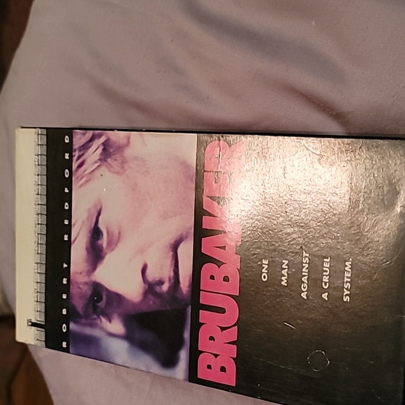 BRUBAKER- ROBERT REDFORD- GREAT SHOW - Picture 1 of 2